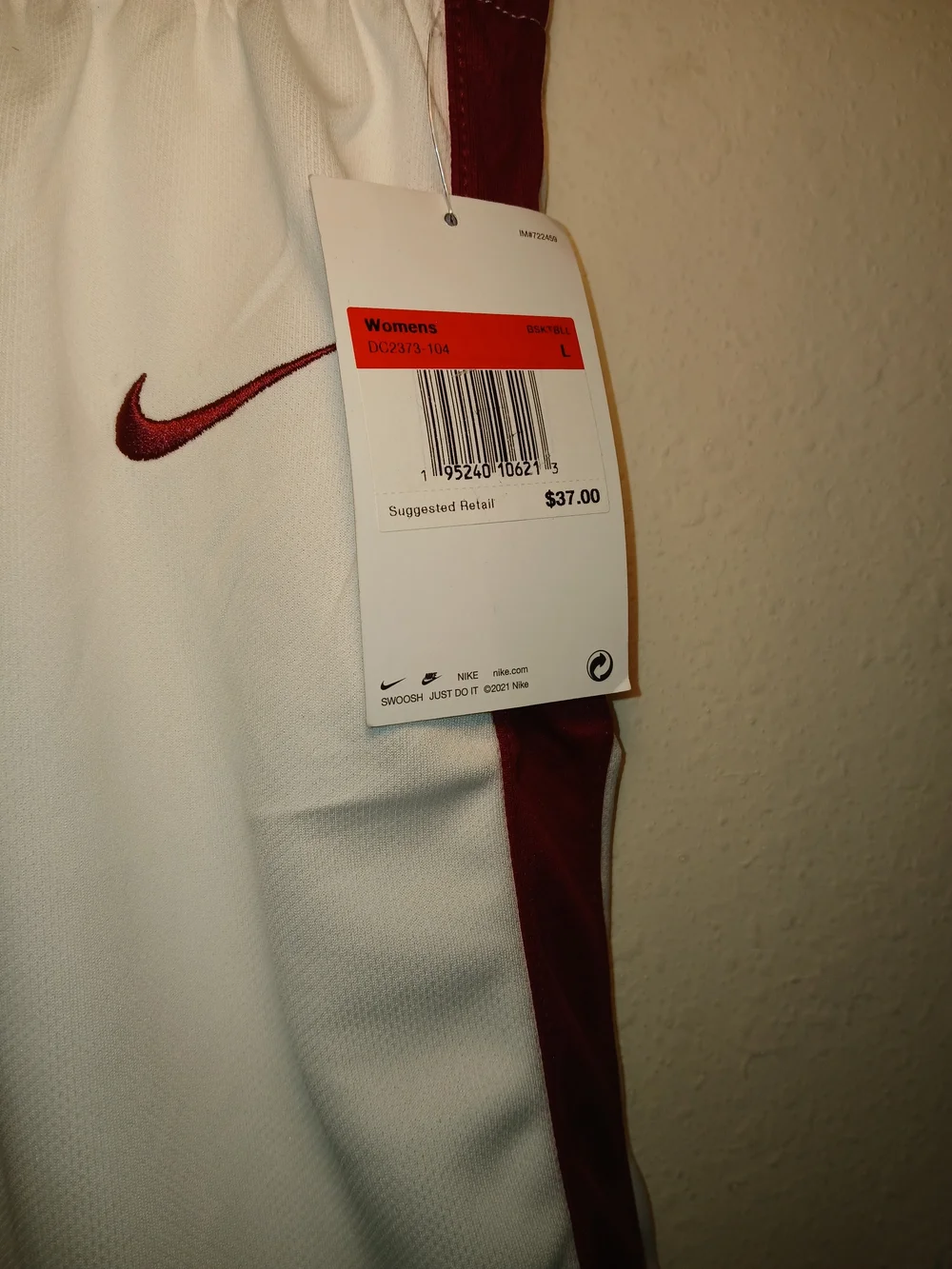 Nike Women's Shorts Dri-Fit  ( L )  White/Red Wine Basketball